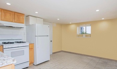 Move-In Ready with All Updated Features! This beautifully - photo 5
