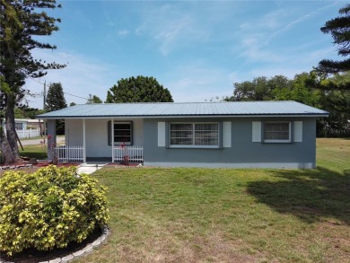 Lake Okeechobee Home For Sale in Okeechobee Florida
