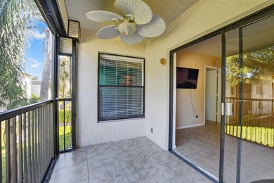 Spacious 2 bed, 2 baths condo located in the heart of Deerfield - photo 33
