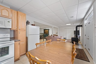 WELCOME HOME! This meticulously maintained and spacious