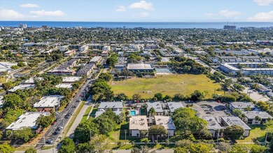 Spacious 2 bed, 2 baths condo located in the heart of Deerfield - photo 45