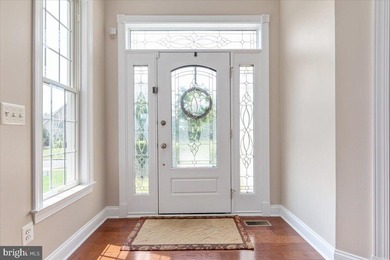 **OPEN SAT 7/18 2-4PM & SUN 7/19 2-4PM** Welcome to luxury - photo 2