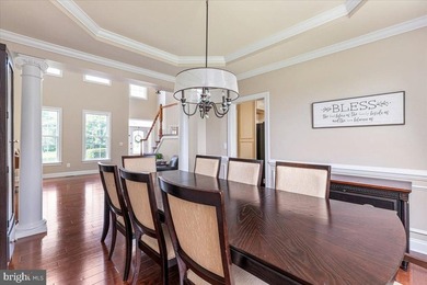 **OPEN SAT 7/18 2-4PM & SUN 7/19 2-4PM** Welcome to luxury - photo 9