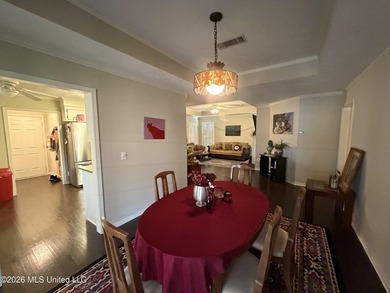 ON THE WATER in Chelsea Isle in Cobblestone. This 3 bedroom, 2 - photo 12