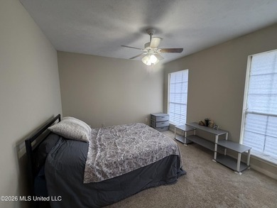 ON THE WATER in Chelsea Isle in Cobblestone. This 3 bedroom, 2 - photo 20