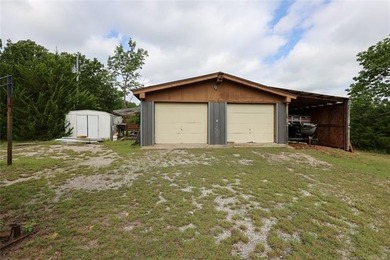 1.6 acres near Arbuckle Lake! This 3 bed, 2 bath mobile home - photo 8