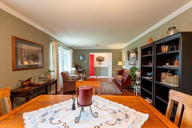 Additional listing photo 1