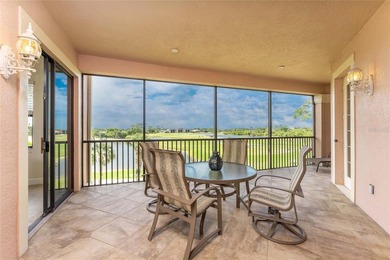 Spectacular panoramic golf and pond views provide the perfect - photo 4