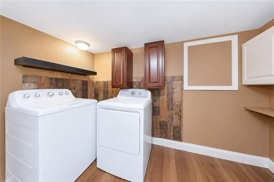 Welcome to 58 Orange Avenue in Port Richmond, Staten Island! - photo 22