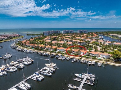 Under contract-accepting backup offers. Premier marina-front - photo 1