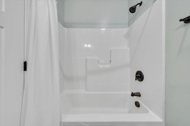 Prime location near Westlake shopping, dining, and everyday - photo 10