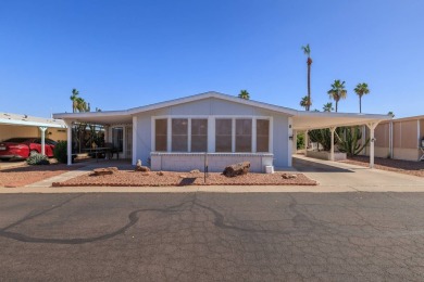 (private lake, pond, creek) Home For Sale in Apache Junction Arizona