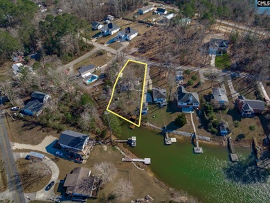 Wake up to the Lake Murray lifestyle at 604 Newberry Drive in - photo 5