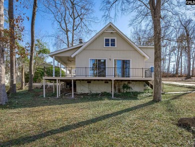 Wake up to the Lake Murray lifestyle at 604 Newberry Drive in - photo 6