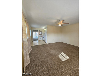 Bright & Airy End-Unit Condo in Prime Location! Inviting 2nd - photo 6