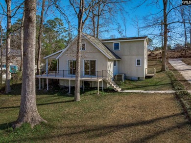 Wake up to the Lake Murray lifestyle at 604 Newberry Drive in - photo 7