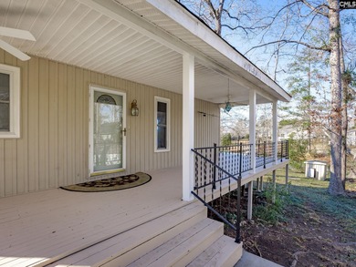 Wake up to the Lake Murray lifestyle at 604 Newberry Drive in - photo 9