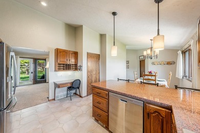 Beautifully maintained ranch home built in 1991 offering comfort - photo 7