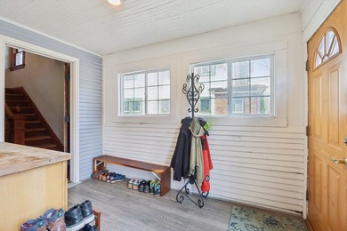 Exceptional east side residence just moments from the lake - photo 5
