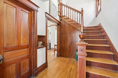 Exceptional east side residence just moments from the lake - photo 6