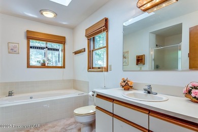 Attractive 3BR 2Bth cedar sided lakefront ranch offers stunning - photo 22