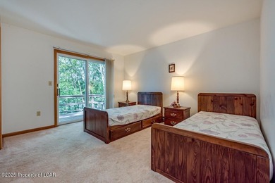 Attractive 3BR 2Bth cedar sided lakefront ranch offers stunning - photo 26