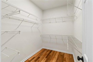 Impeccable, beautifully updated 4BR/2BA ranch in the heart of - photo 28