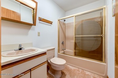 Attractive 3BR 2Bth cedar sided lakefront ranch offers stunning - photo 29
