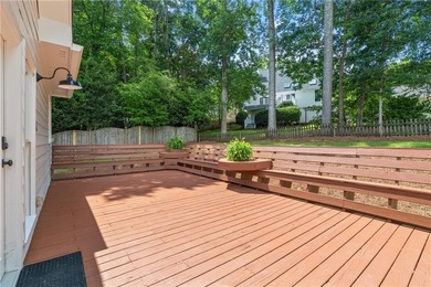 Impeccable, beautifully updated 4BR/2BA ranch in the heart of - photo 37