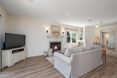 Mint one-bedroom condo in coveted Willow Ponds on the Sound - photo 7