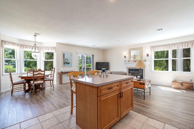 Mint one-bedroom condo in coveted Willow Ponds on the Sound - photo 10