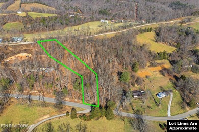 An exciting opportunity to own 1.15 unrestricted acres in - photo 2