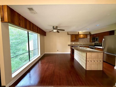 Resort Living Meets Modern Comfort! Welcome to this beautifully - photo 7