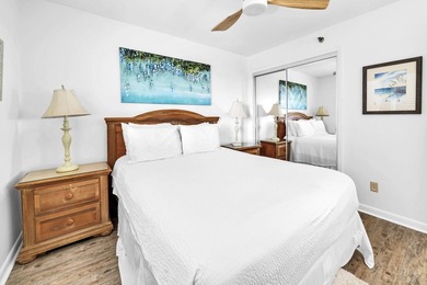 Perfectly positioned in the highly sought-after One Seagrove - photo 22