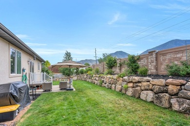 Welcome home to this beautiful Salem rambler with the space - photo 33