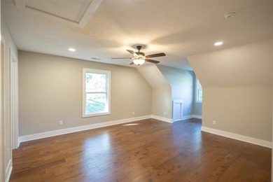 The lake is calling! Discover tranquility & luxury in this - photo 39