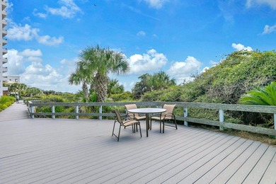 Perfectly positioned in the highly sought-after One Seagrove - photo 40