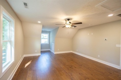 The lake is calling! Discover tranquility & luxury in this - photo 41