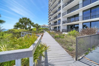 Perfectly positioned in the highly sought-after One Seagrove - photo 46