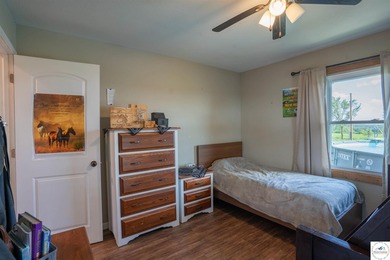 Welcome to your dream hobby farm! This beautiful 3 bed, 2 bath - photo 49