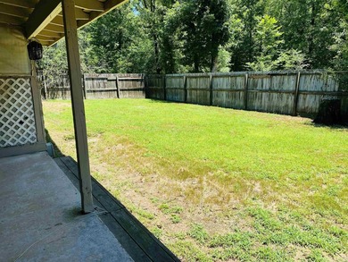 Adorable traditional home with double carport, fenced in - photo 6
