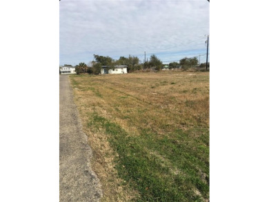 Lake Lot For Sale in Rockport, Texas