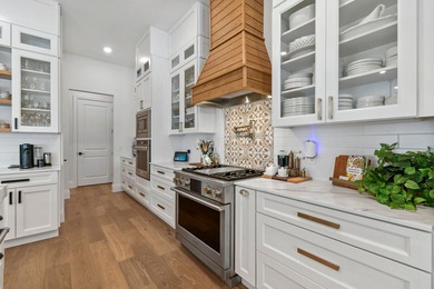 Some homes just stop you in your tracks - and this one is - photo 14