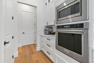 Some homes just stop you in your tracks - and this one is - photo 18