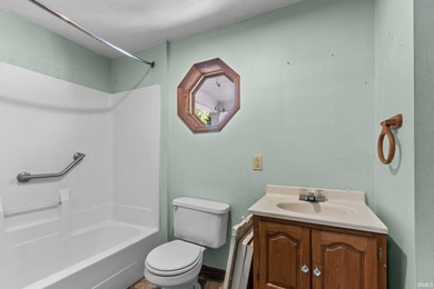Opportunity awaits with this spacious 3-bedroom, 2-bath home - photo 9