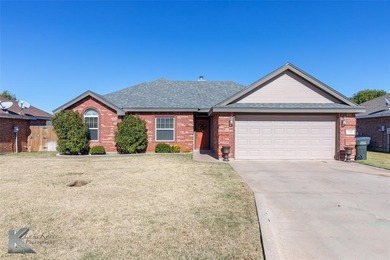 Lake Home Active Under Contract in Abilene, Texas