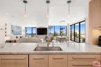 Experience five-star oceanfront living at The Seychelle, an - photo 2