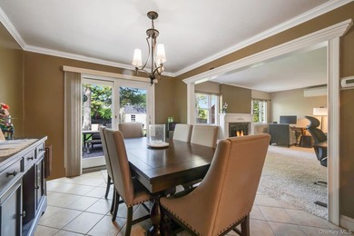 Charming, cared-for, and full of curb appeal, this Ridge - photo 11
