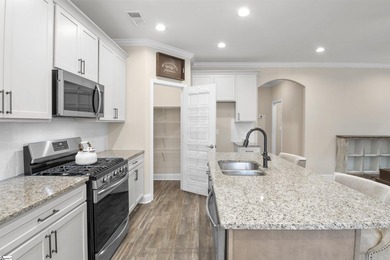Contact Rick Horne of Custom Realty to see this like new home - photo 12