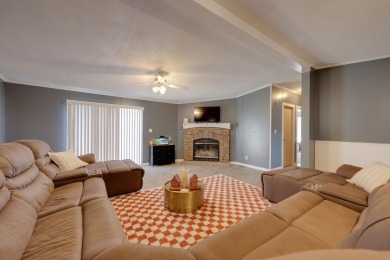 Grand Lake O the Cherokees Home For Sale in Grove Oklahoma